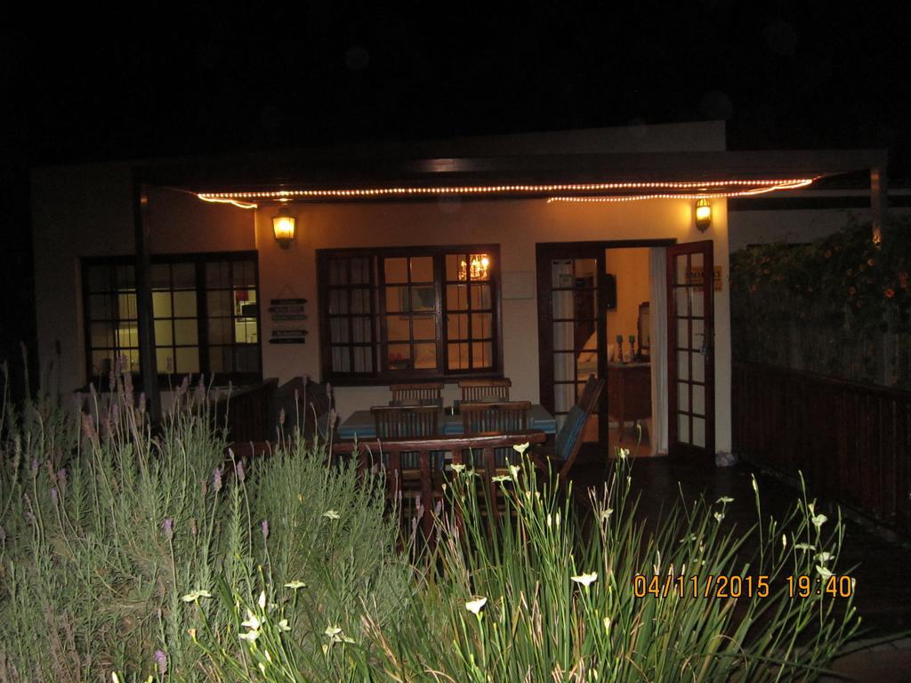 Twilight Cottage Plettenberg Bay Bagian luar foto